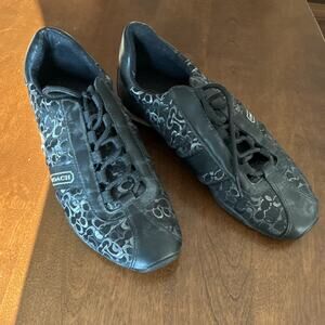 Coach Kirby Signature Logo Lace-Up Low Top Sneakers Black/Gray Women's